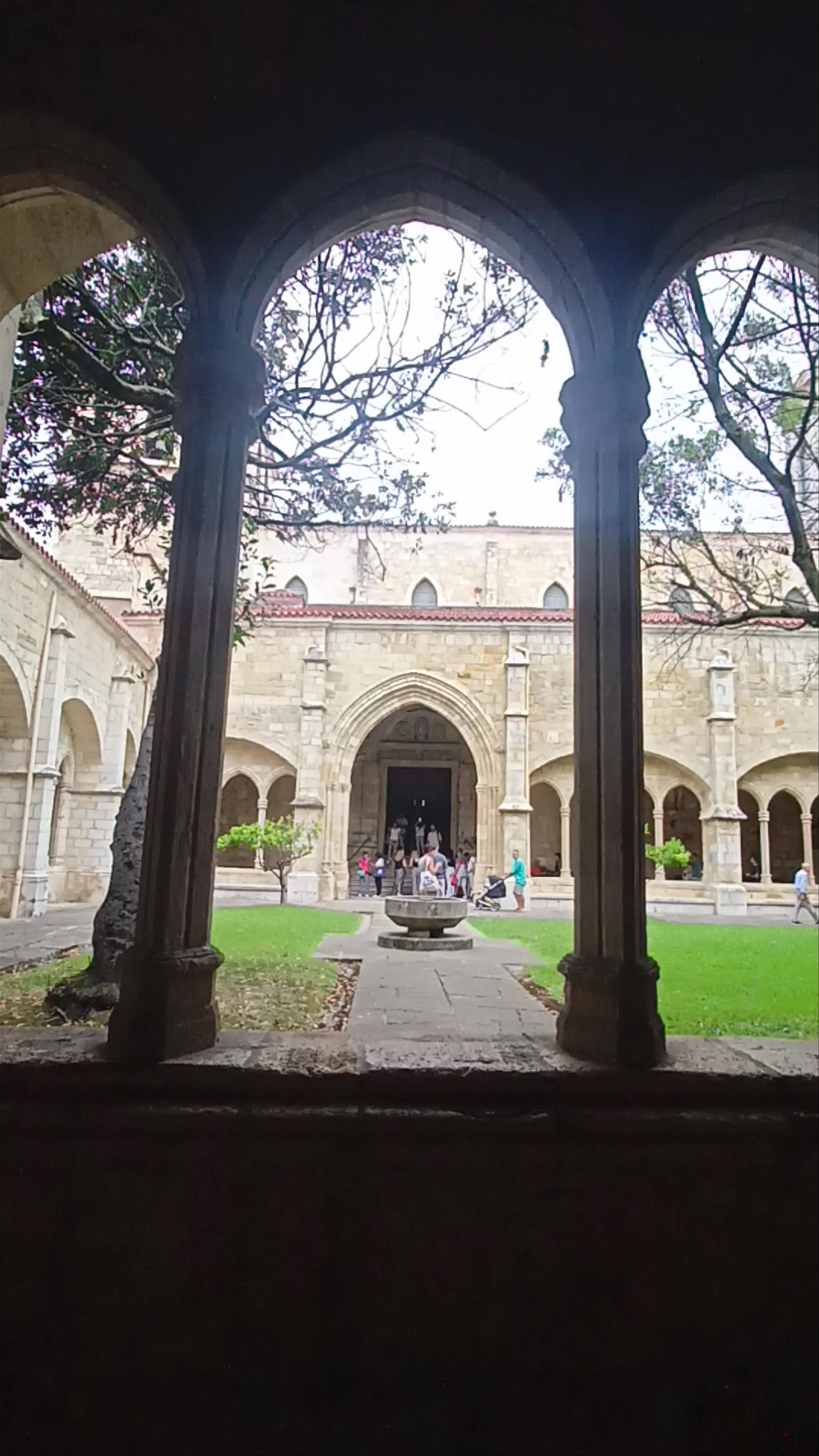Catedral de Santander: A Journey Through Historic Spanish Gothic Architecture
