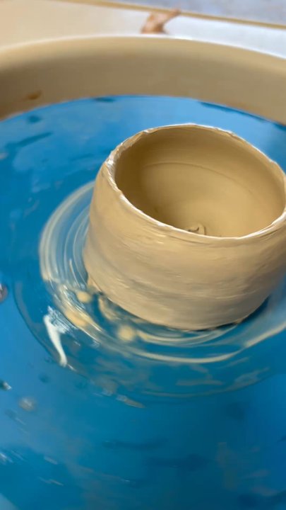 Sincere Ceramics - Wheel throwing - Art Classes Near Me - Sacramento, California