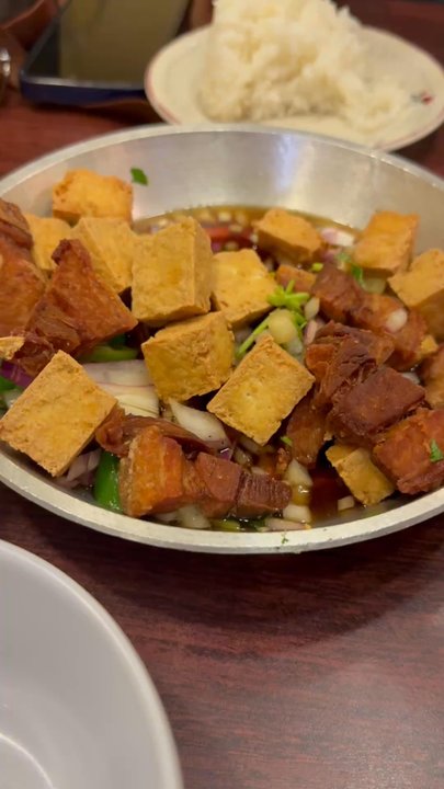 Miles Bistro - Tokwa't Baboy.  Cripsy pork and tofu.  Very tasty sauce. - Filipino Near Me - Milpitas, California