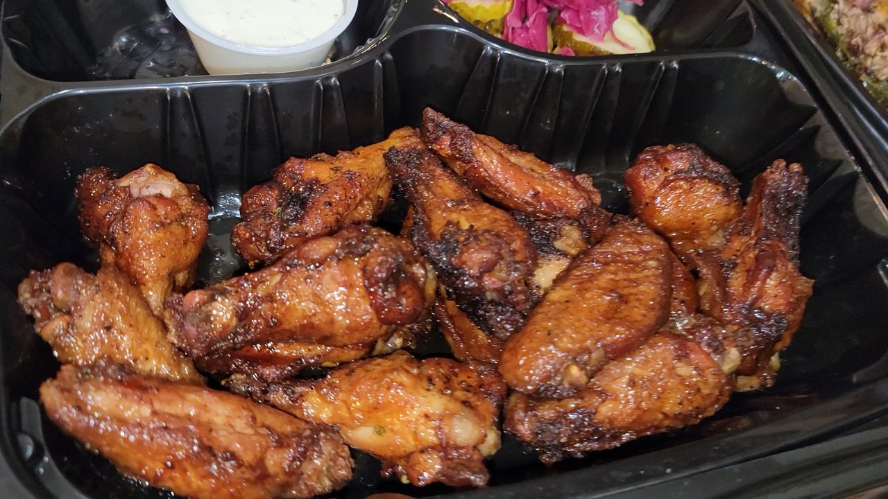 The Pig & Pint - Barbeque Near Me - Jackson, Mississippi