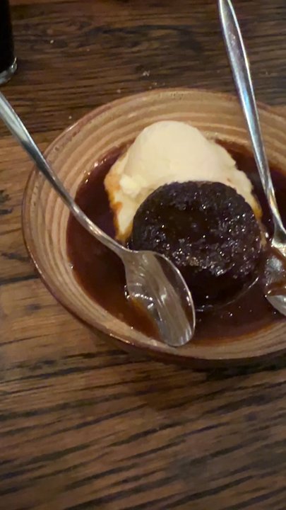 The Lion's Head - Malva Pudding - Brewpubs Near Me - Amsterdam, New Hampshire