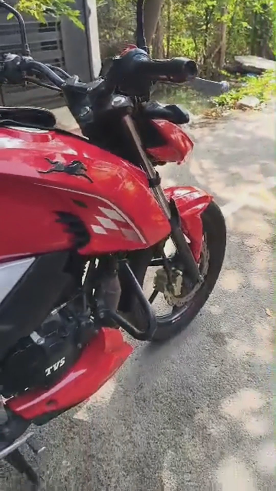 Walk-around video thumbnail