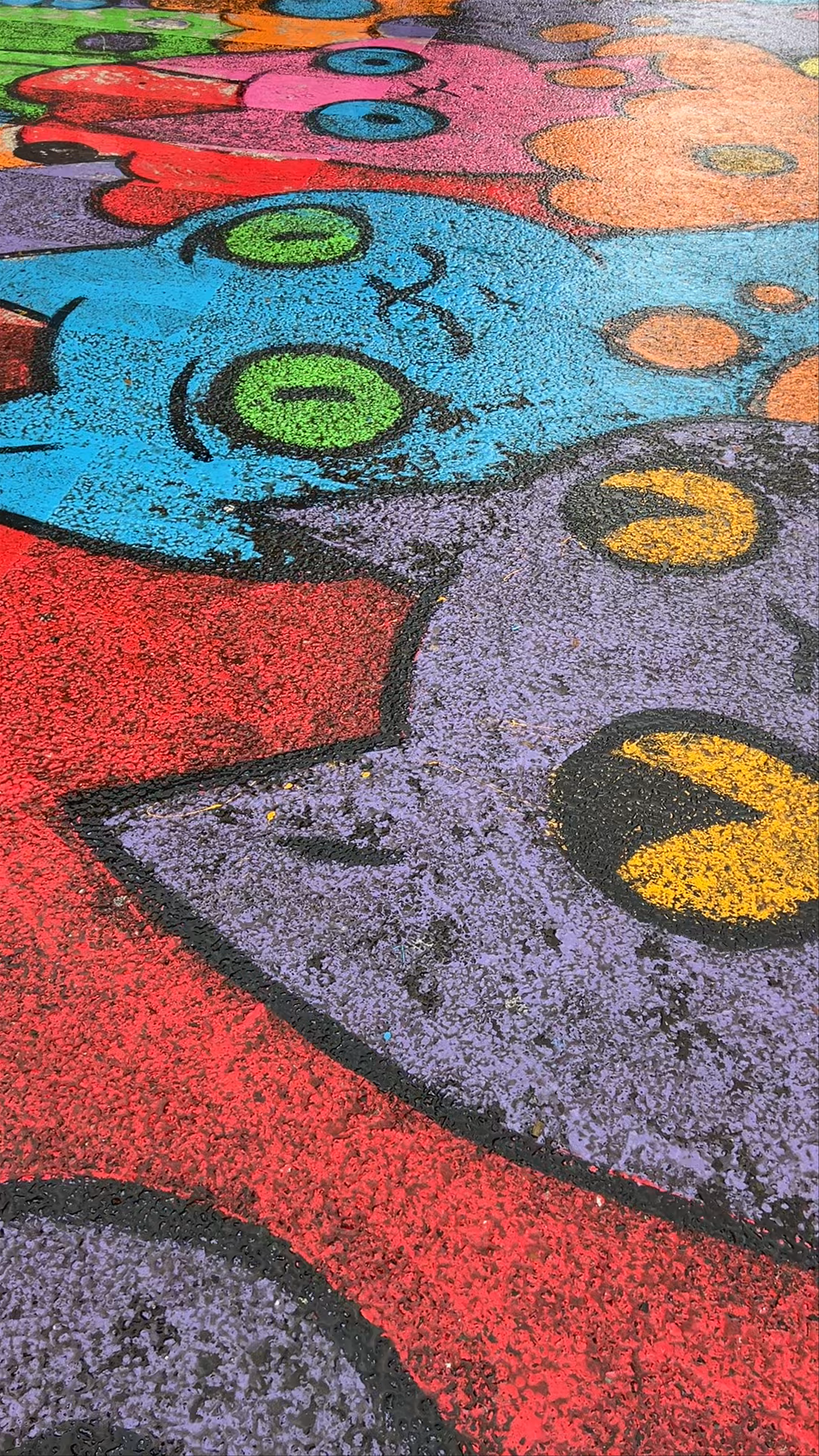 Katzenbild Streetart: Vibrant Urban Mural in Zagreb