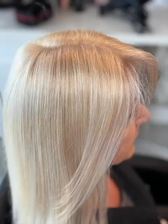 Sofía Loren Salon - Paltium blonde Stunning Color, vitamin for the hair, gloss , hair style cut and blowdry - Hair Salons Near Me - Boca Raton, Florida