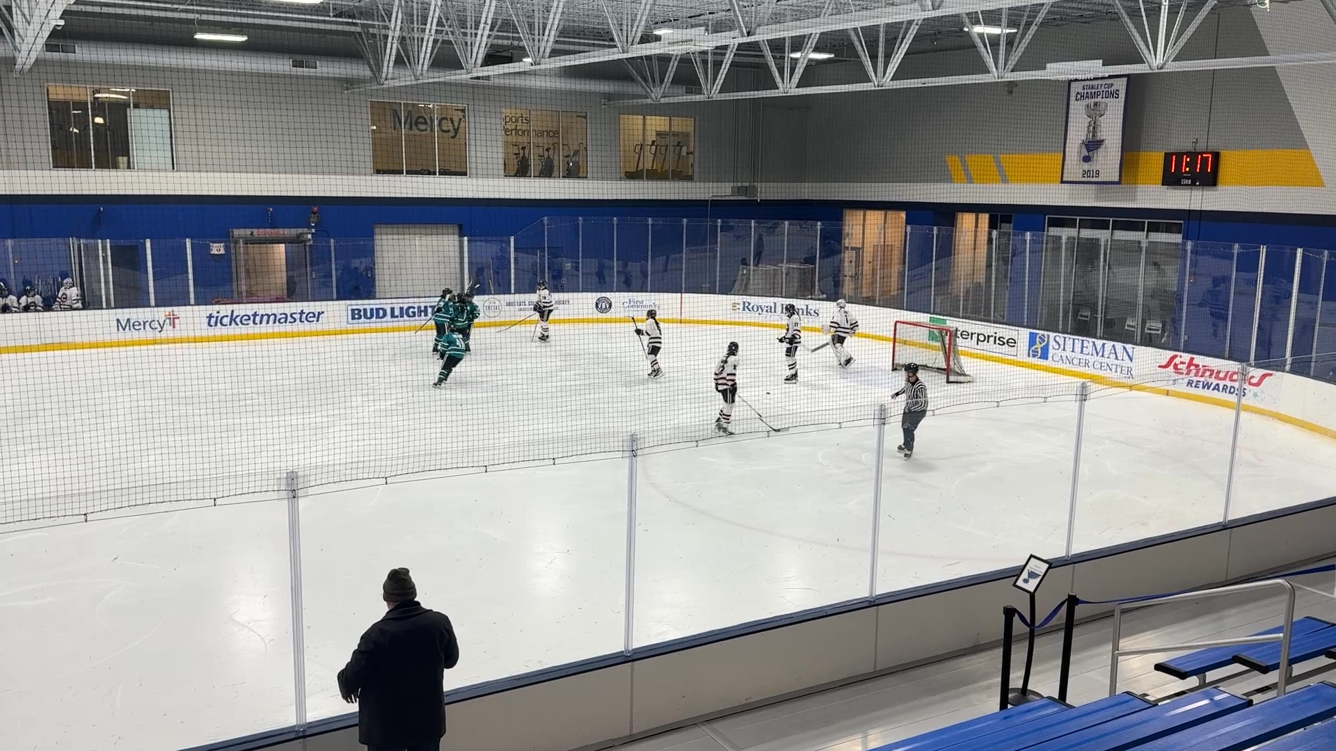 Eleni Yatman Scores Go-Ahead Goal for San Jose Jr. Sharks