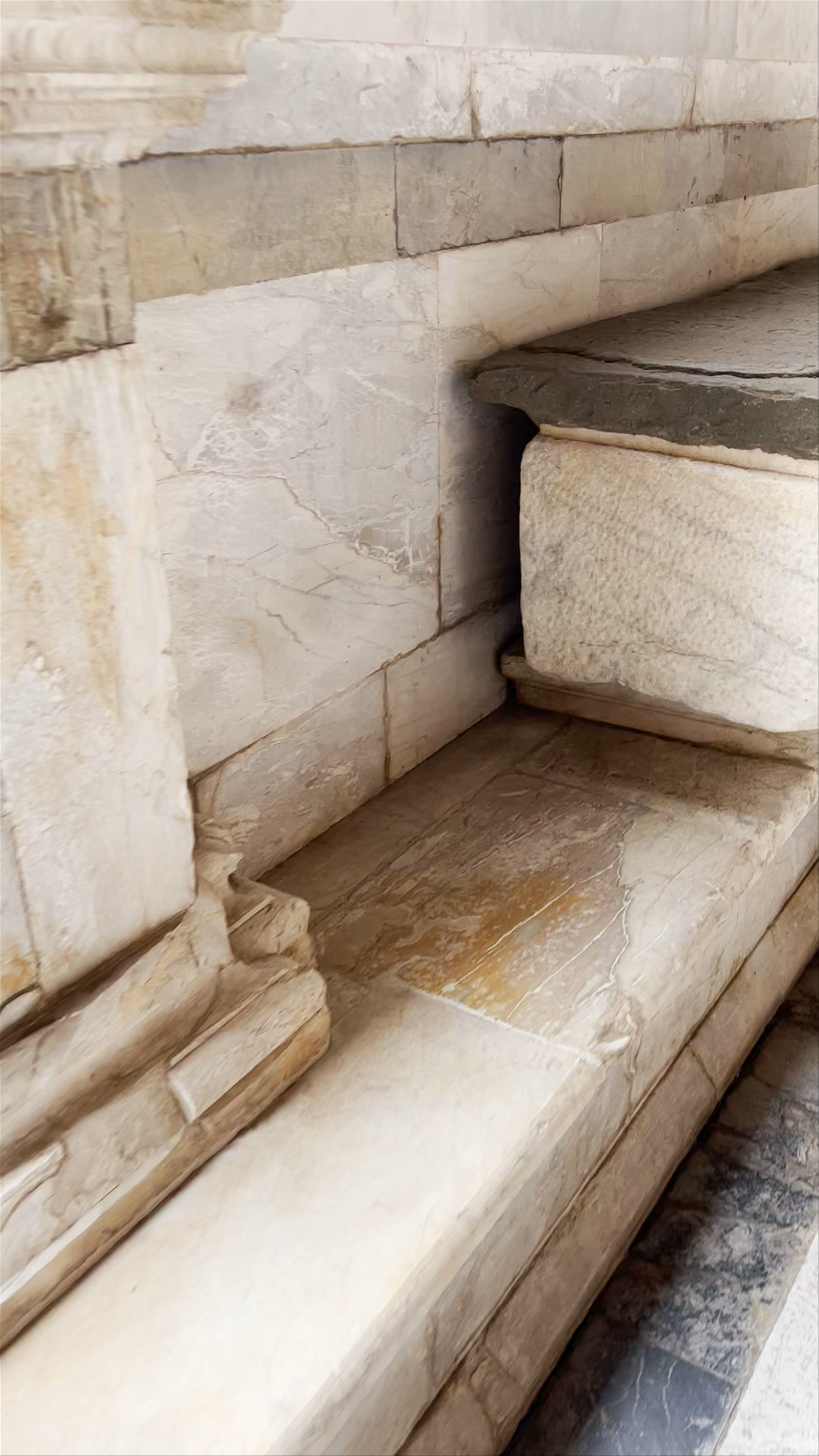 Camposanto Monumentale di Pisa: A Journey Through History and Marble Mastery