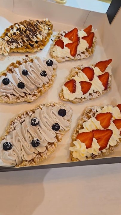 Maison De Croissant - #croffles #strawberry #Blueberry - Bakeries Near Me - Irvine, California