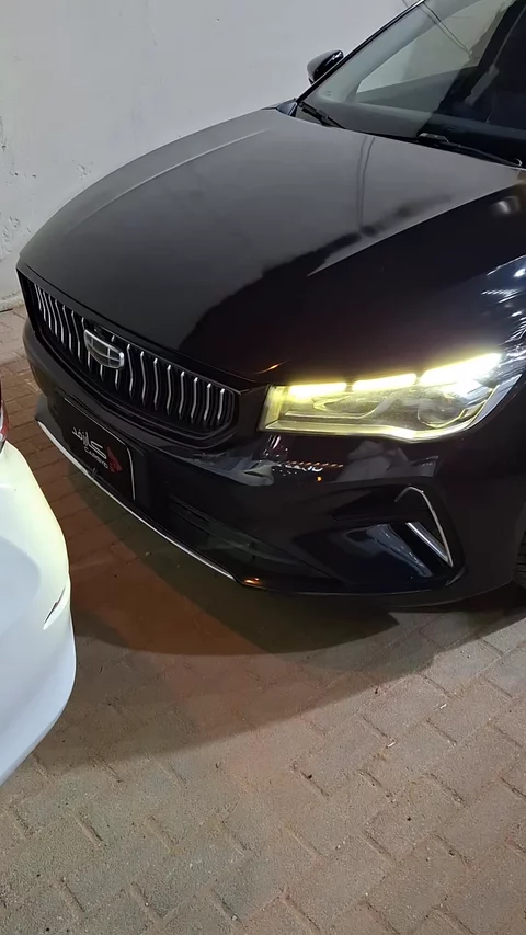 Geely Emgrand GS 2023