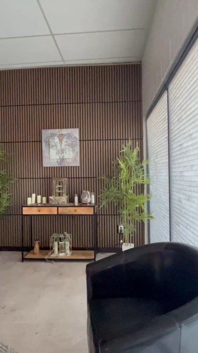 ReVibeU Wellness Spa - Newly renovated and expanded entrance to ReVibe U Float Spa, very nice!! - Float Spa Near Me - Tempe, Arizona