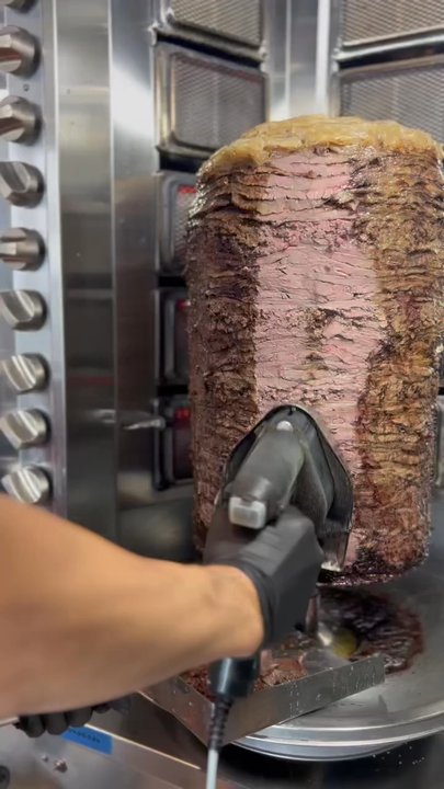 Avi Cue - Wagyu shawarma studio city - Middle Eastern Near Me - Los Angeles, California