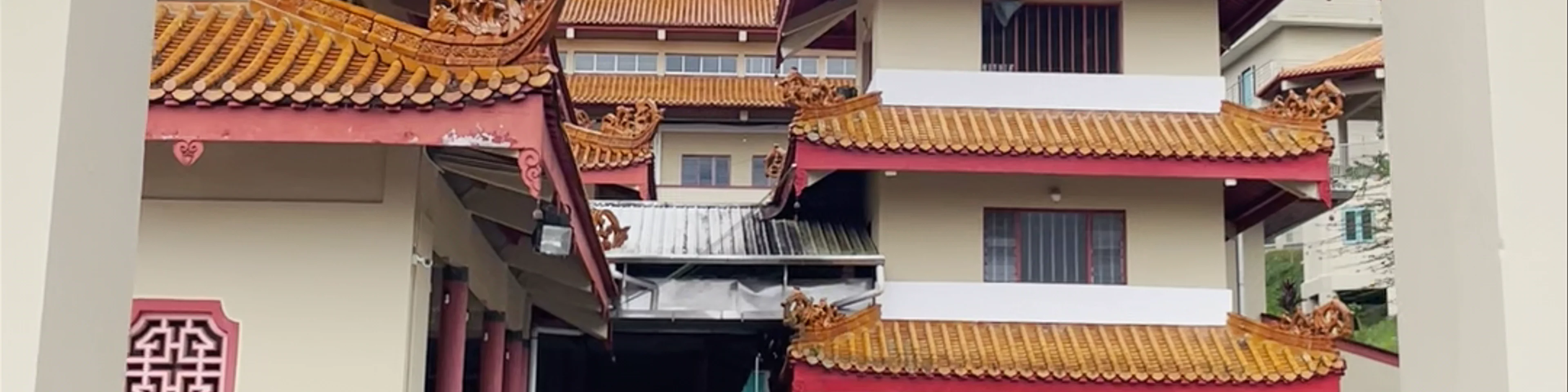 Sam Poh Temple