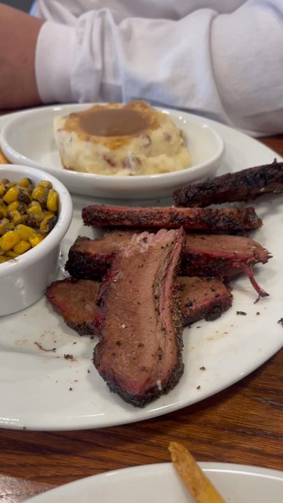 Smokey Bones Greensburg - Barbeque Near Me - Greensburg, Pennsylvania