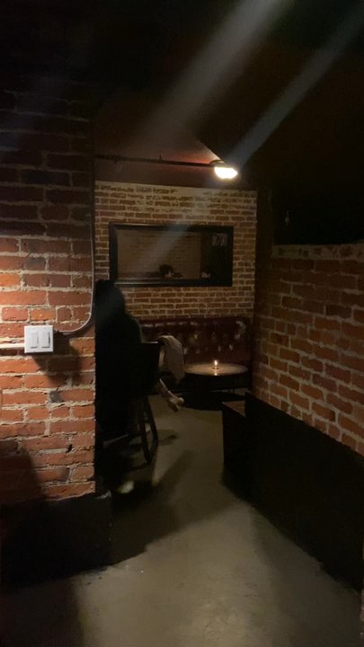 Bathtub Gin - The inside. - Cocktail Bars Near Me - Seattle, Washington