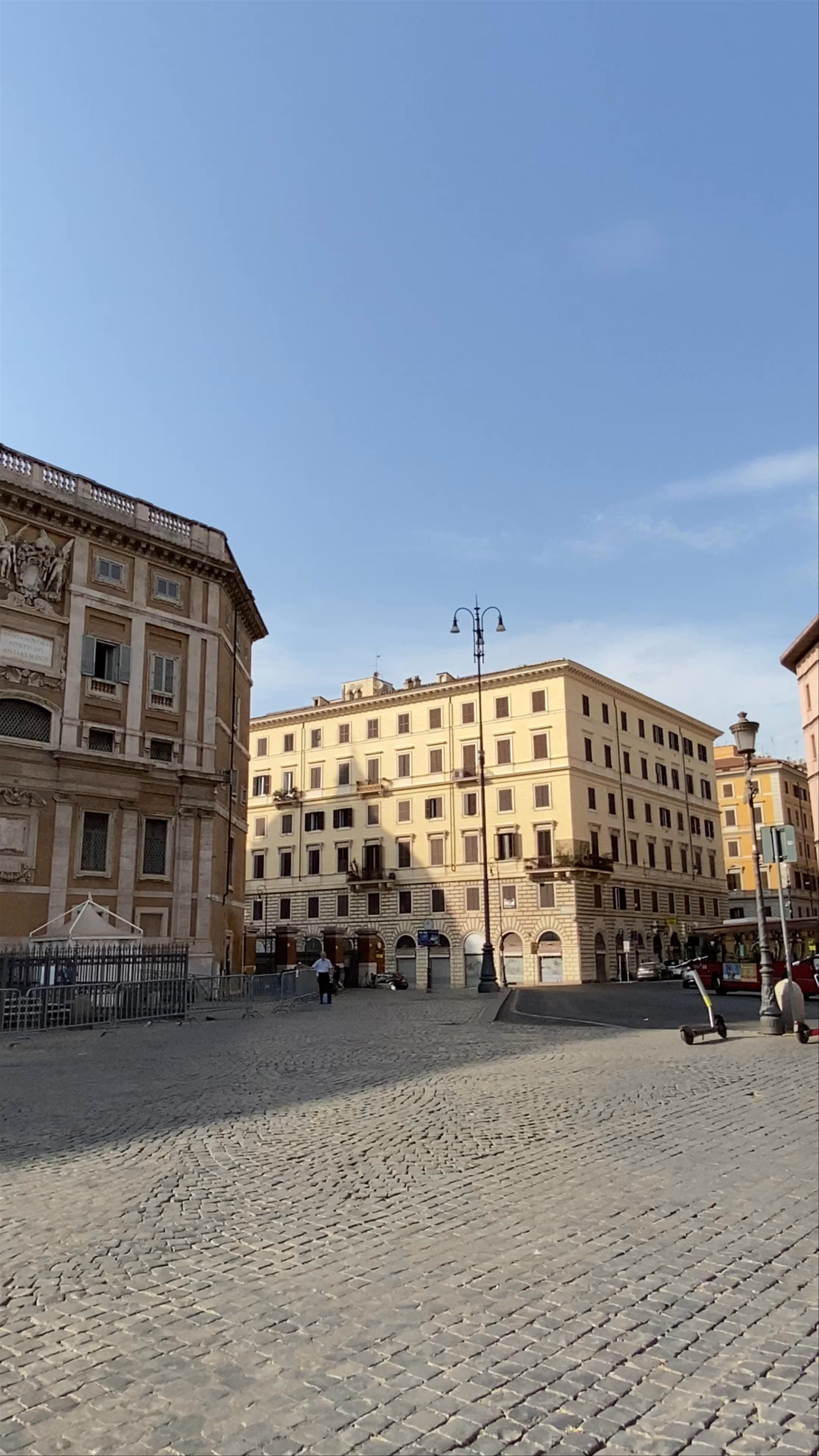 Santa Maria Maggiore: Majestic Basilica Piazza in Rome