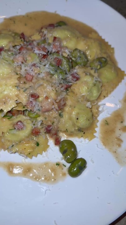 Tutoni's - Italian Near Me - York, Pennsylvania