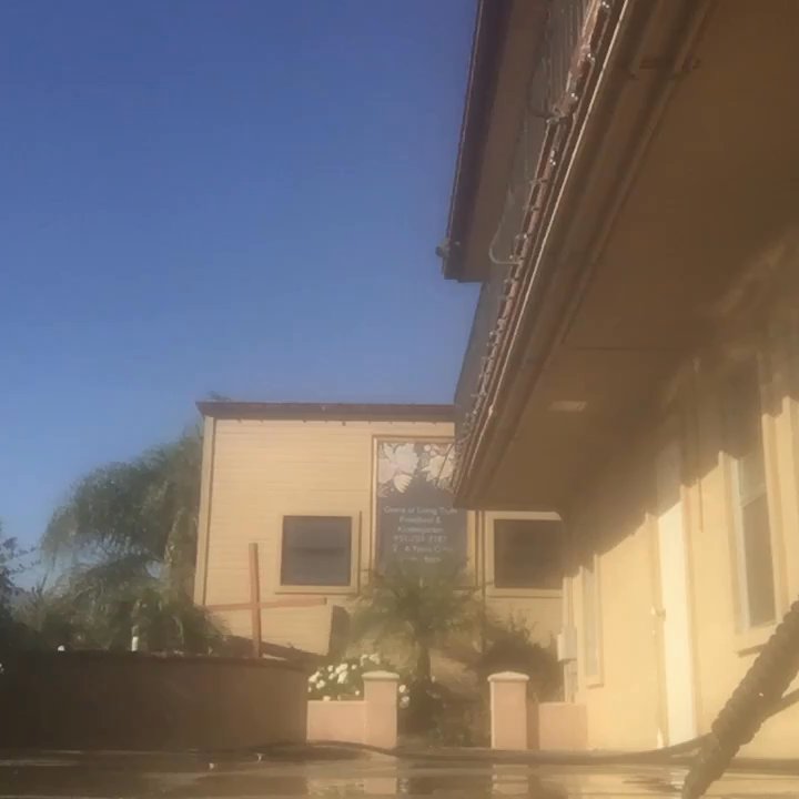 Integrity Window Cleaning - Pressure washing today! If you need your windows cleaned call for a free estimate.  Call or text 951-313-0376 - Window Washing Near Me