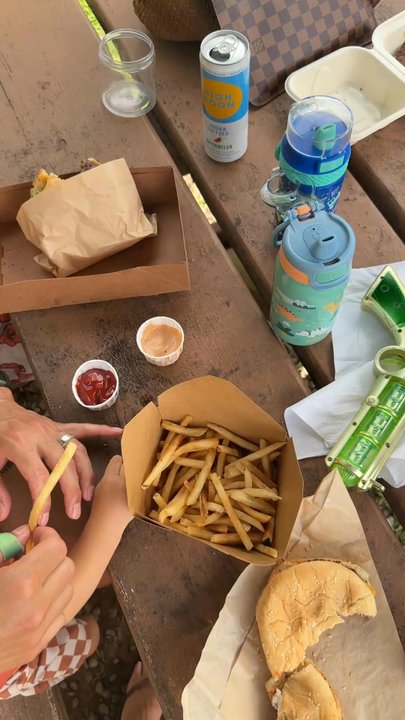 Hanalei Burger - Food Trucks Near Me - Hanalei, Hawaii