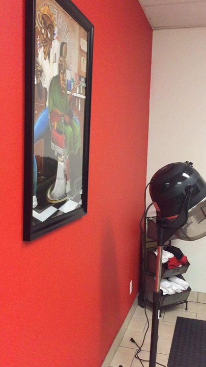 Fadegame Barbershop - Past the waiting/rec' room an area for heating up your food if you're trying to save time. - Barbers Near Me - Kenner, Louisiana