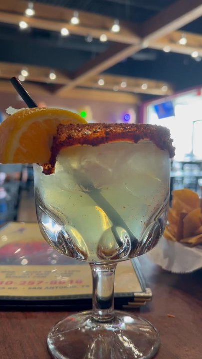 El Rodeo Mexican Grill - Happy Hour House Margarita - Mexican Near Me - Helotes, Texas