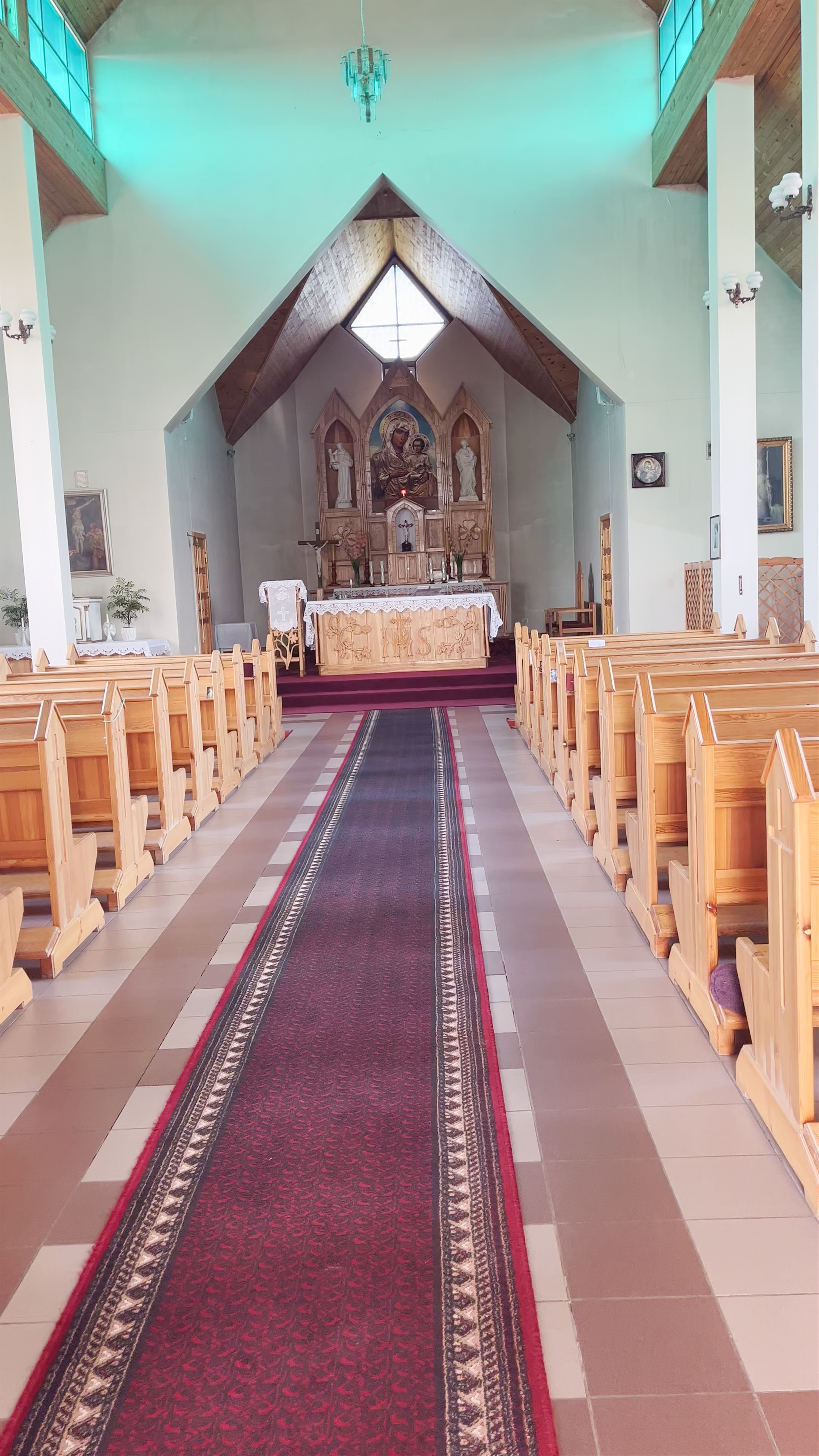 Neretas Romas katoļu Svētā gara baznīca