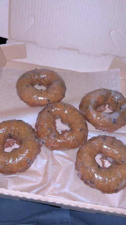 M & M Donuts - Donuts Near Me - Anaheim, California