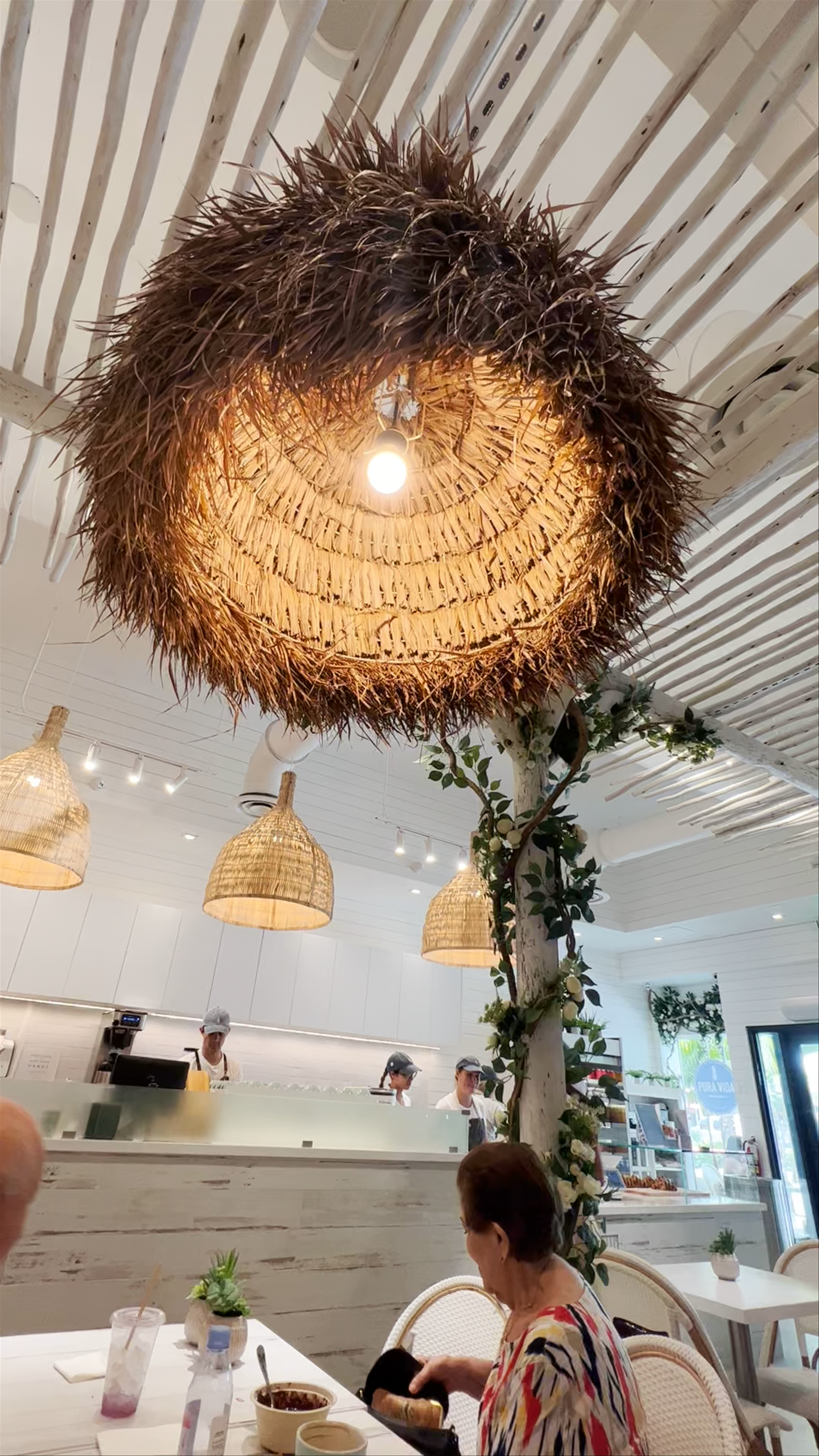 Pura Vida Miracle Mile