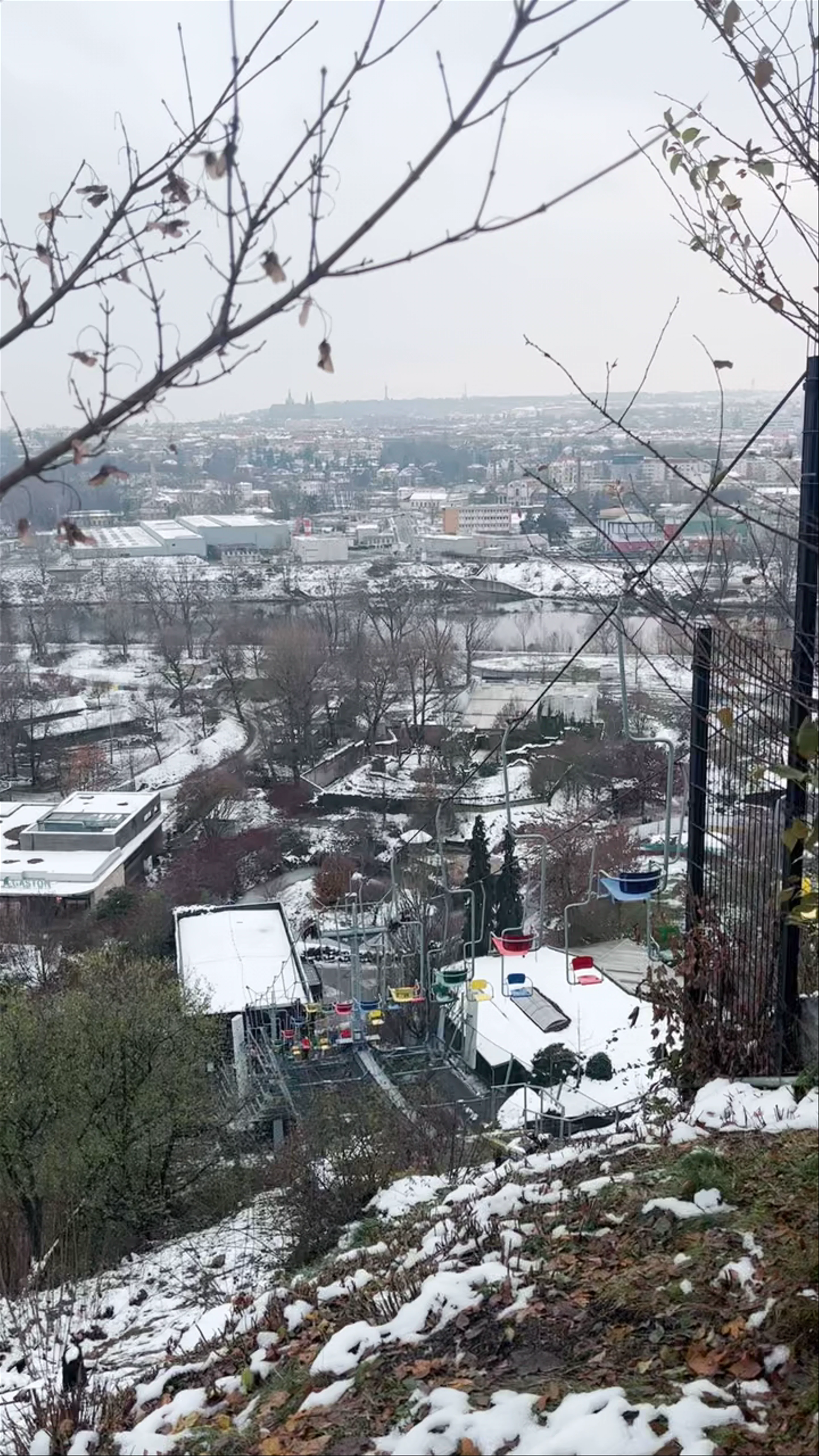 Chairlift Top Station – Prague Zoo, U Trojského zámku