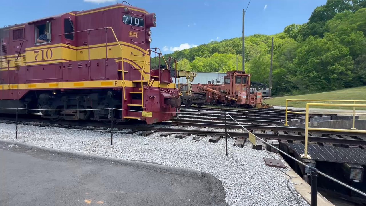 Chattanooga Choo Choo - Train turn table - Venues & Event Spaces Near Me - Chattanooga, Tennessee