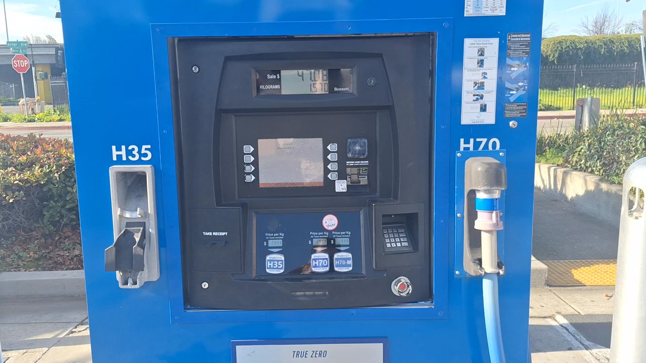 Mobil - H2 T0 pump functional - PROOF. - Gas Stations Near Me - Hayward, California