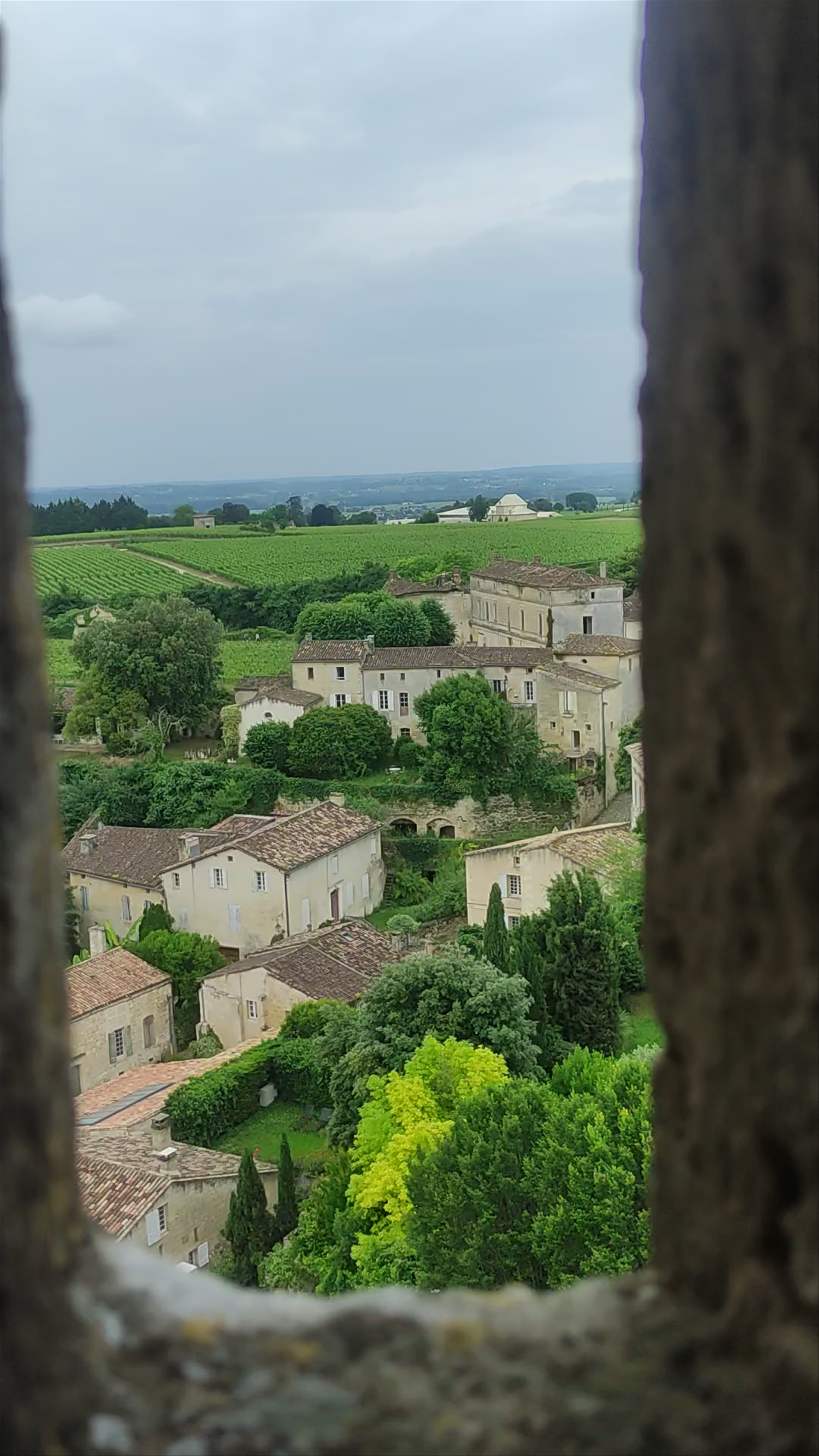 Iglesia Monolítica de Saint-Émilion: A Timeless Sanctuary in Nouvelle-Aquitaine
