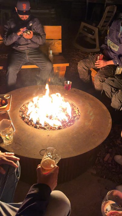 Napa Yard - Restaurants Near Me - Napa, California