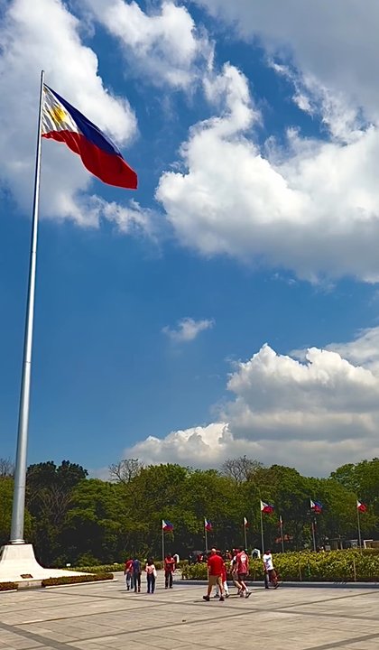 Rizal Park - Parks Near Me - Manila, NCR