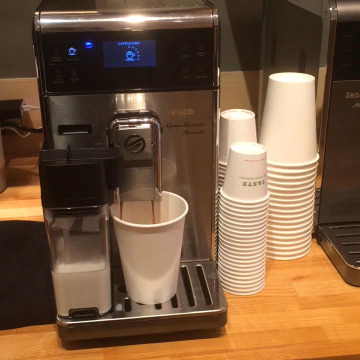 Williams-Sonoma - Saeco Grand Baristo Avanti - Kitchen & Bath Near Me - Sacramento, California