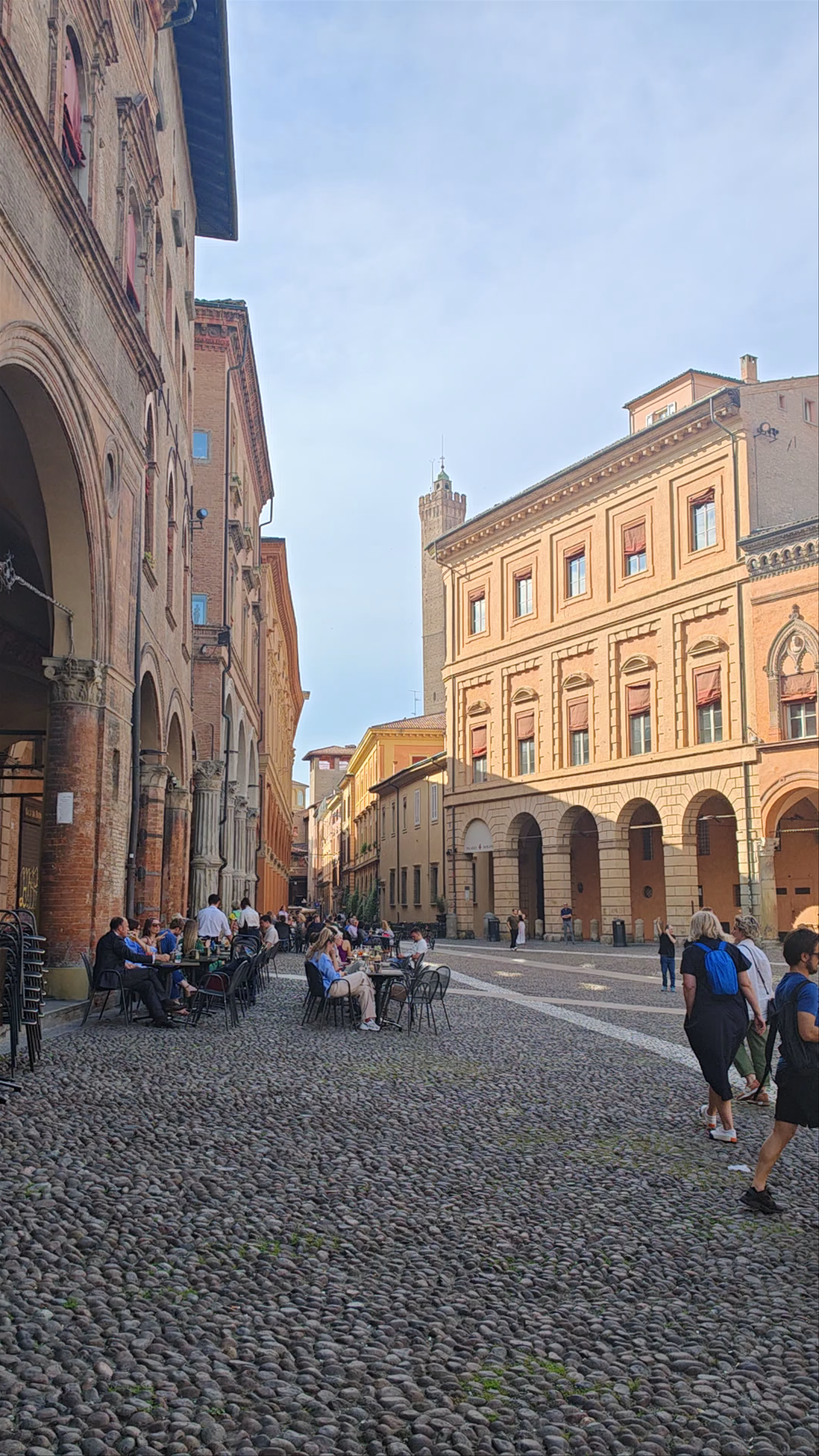 Piazza Santo Stefano: Historic Charm and Vibrant Street Life in Bologna