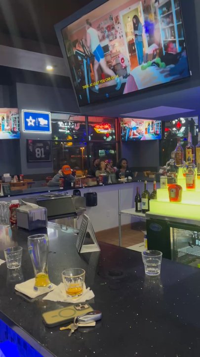 Touchdown Sports Bar and Lounge - Lounges Near Me - DeSoto, Texas