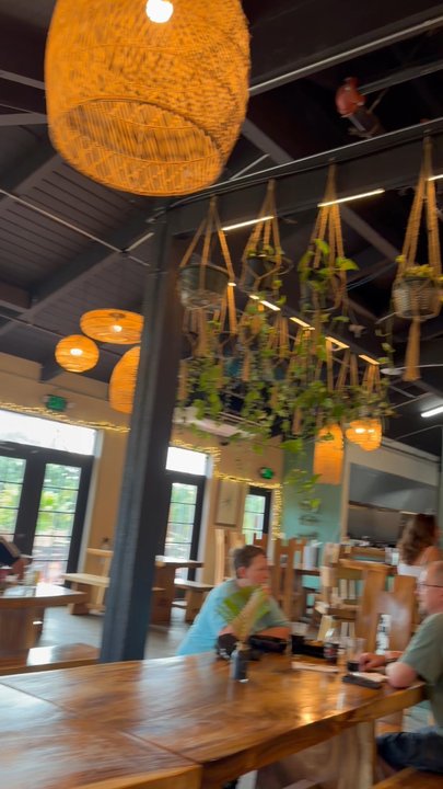 Napali Brewing - Brewpubs Near Me - Kapaʻa, Hawaii