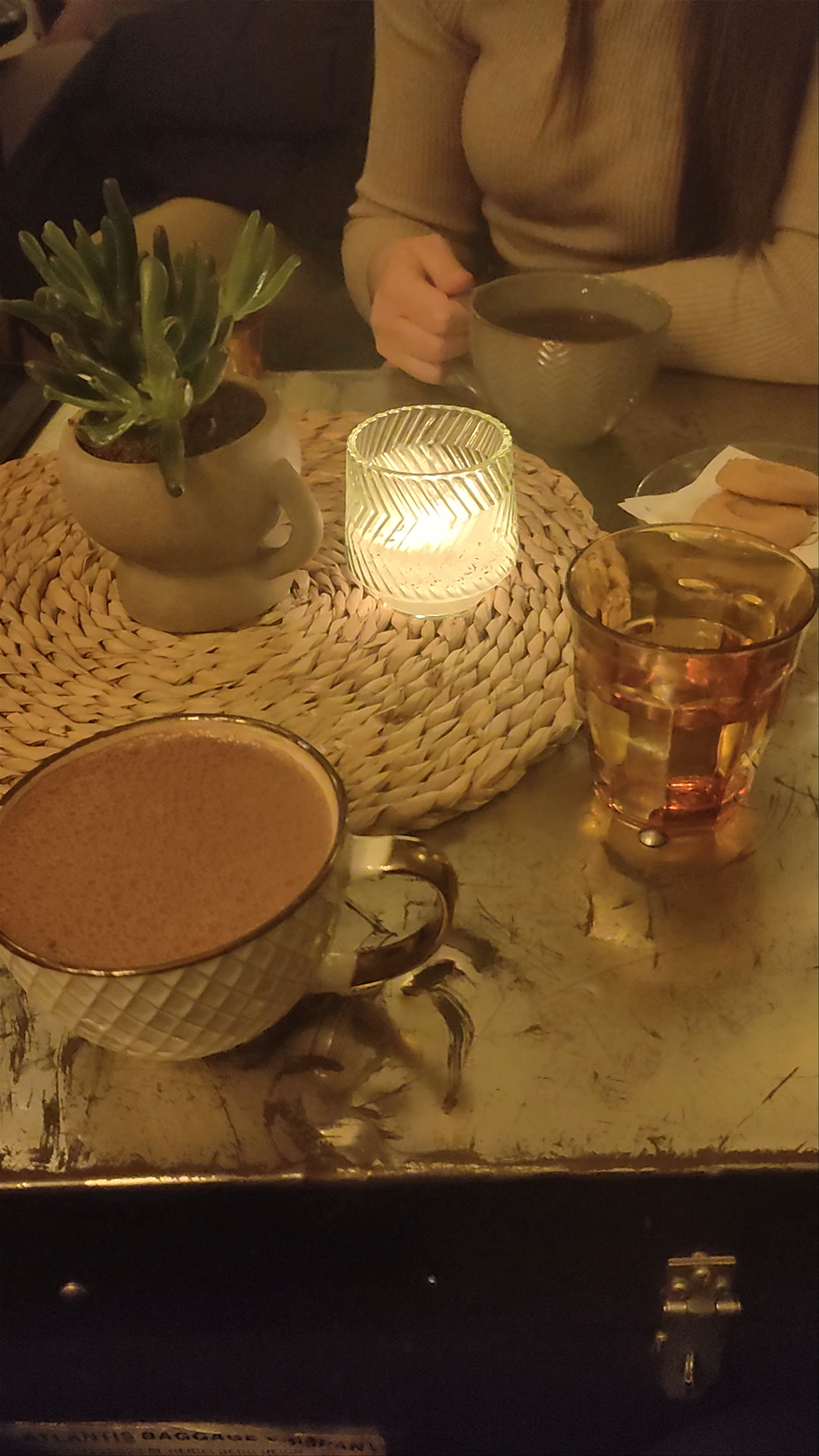 Μη με λησμόνει Καφέ: Cozy Vintage Café Experience in Thessaloniki