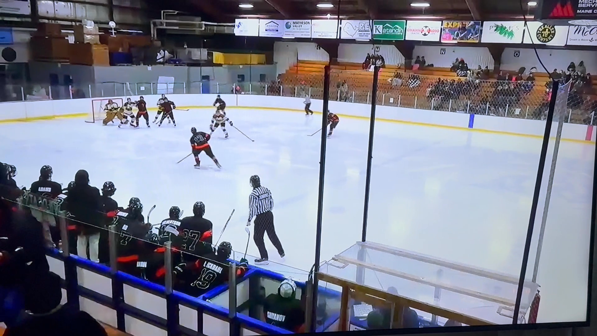 Simon Ward Power Play QB - First of 2 on the night | Northern Maine Pioneers Highlights