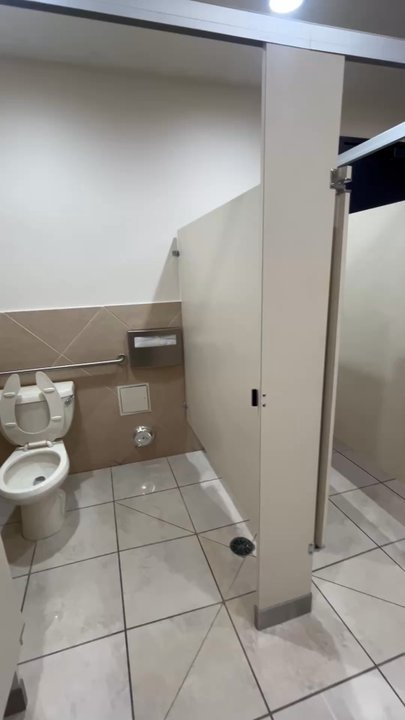 Envision Eyecare - 02/24/2026 really nice & clean ladies bathroom, bottom floor of building - Optometrists Near Me - Henderson, Nevada
