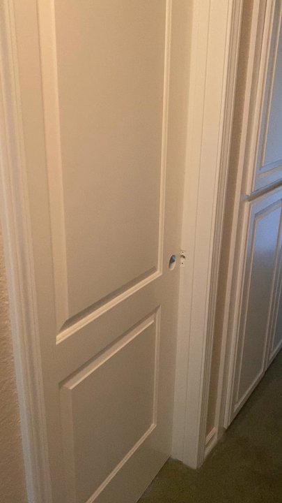 Lowe's Home Improvement - Door's don't open and close properly - Home Decor Near Me - Upland, California