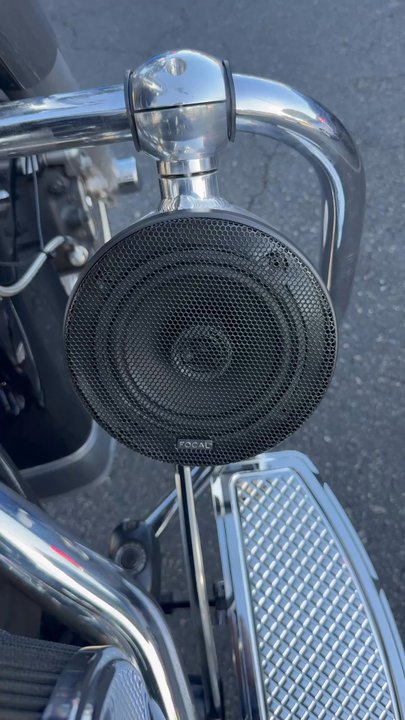 Mobile Motorsports - Speakers weren't screwed on right. This was 24 hours after installation. - Car Stereo Installation Near Me - Pasadena, California