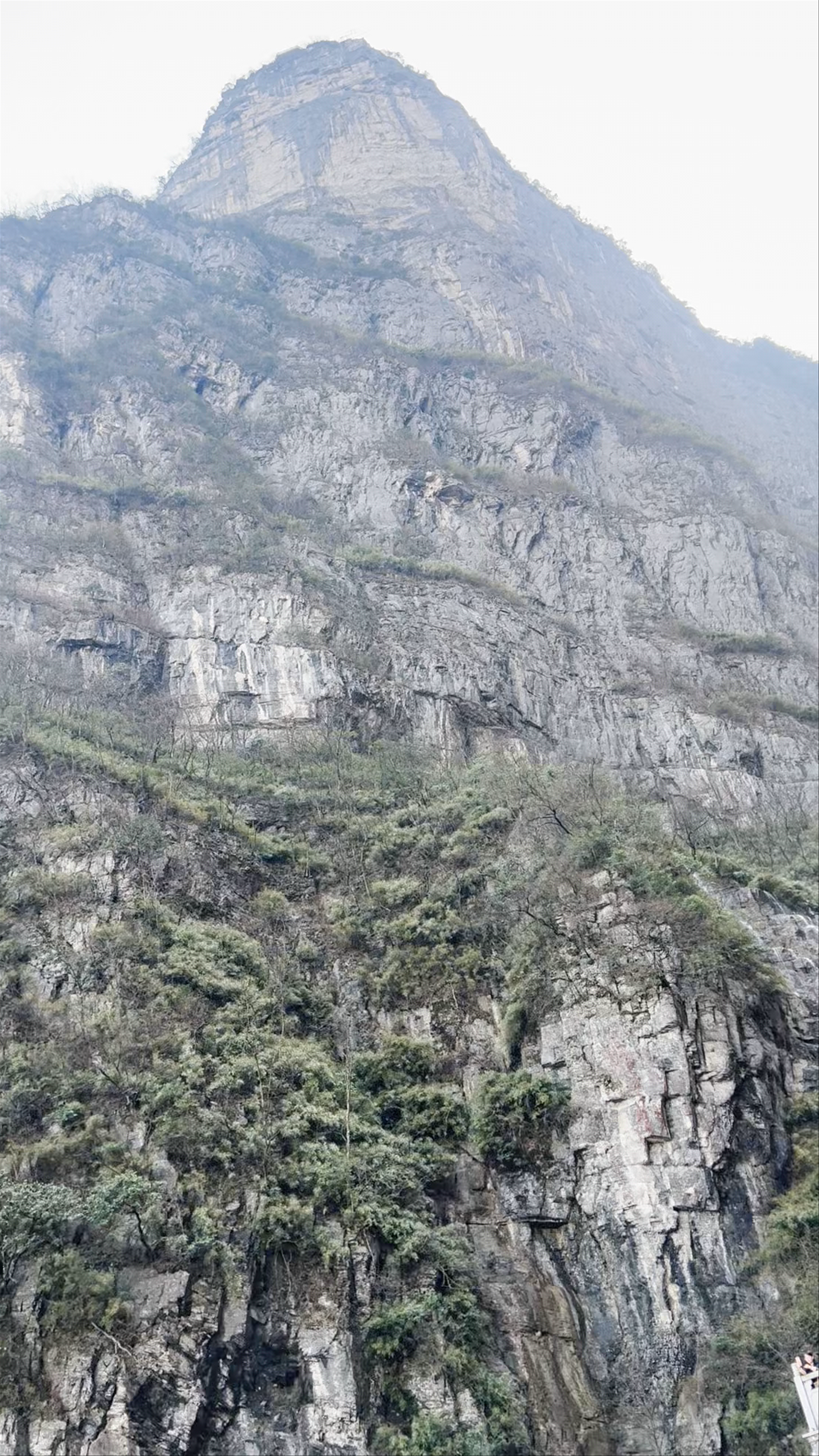 Tianmen Mountain: Majestic Natural Wonder in Zhangjiajie, China