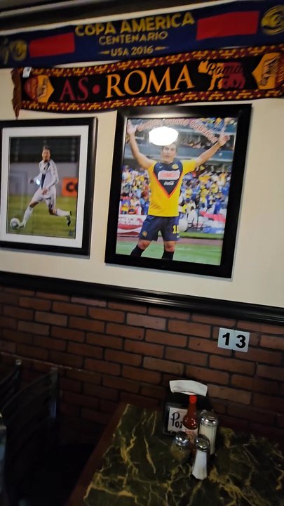 Tacos DF - Interior on right side as you enter establishment - Mexican Near Me - South Gate, California