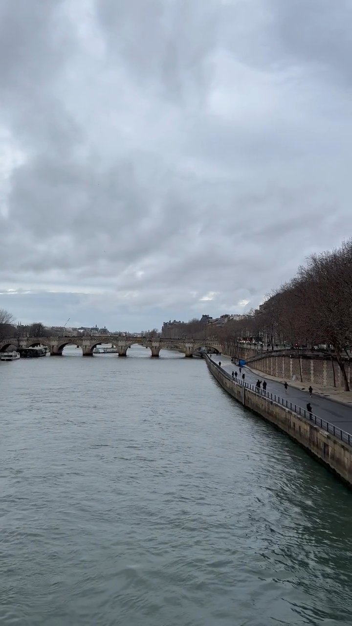 where to next?
📍 Paris
🎥 Alexandre Henry Alves · Pexels
#travel #city #citybreak #skyline #wanderlust