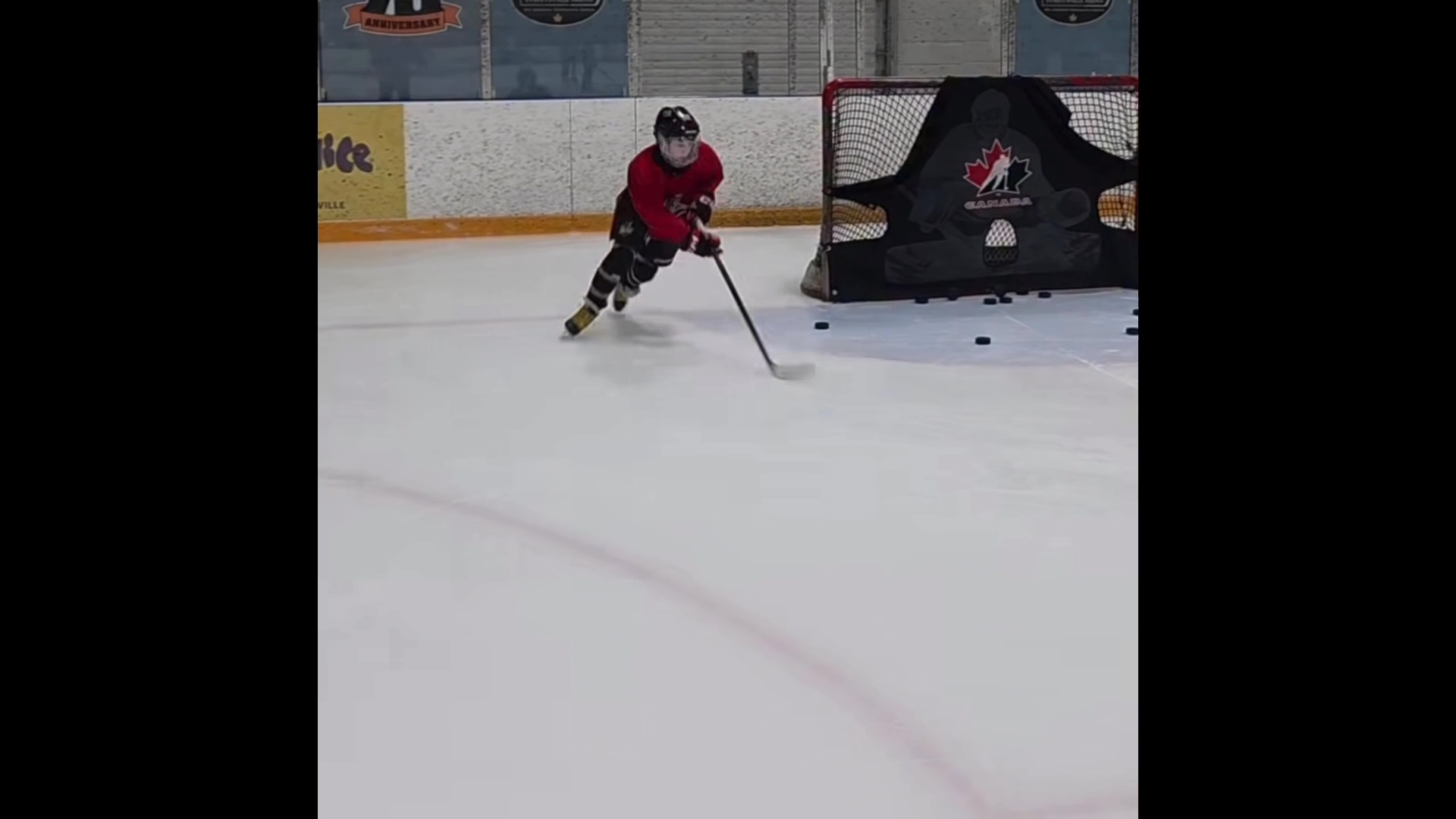 Johnathan Yakhni: Elite On-Ice Skating & Goal Scoring Drills