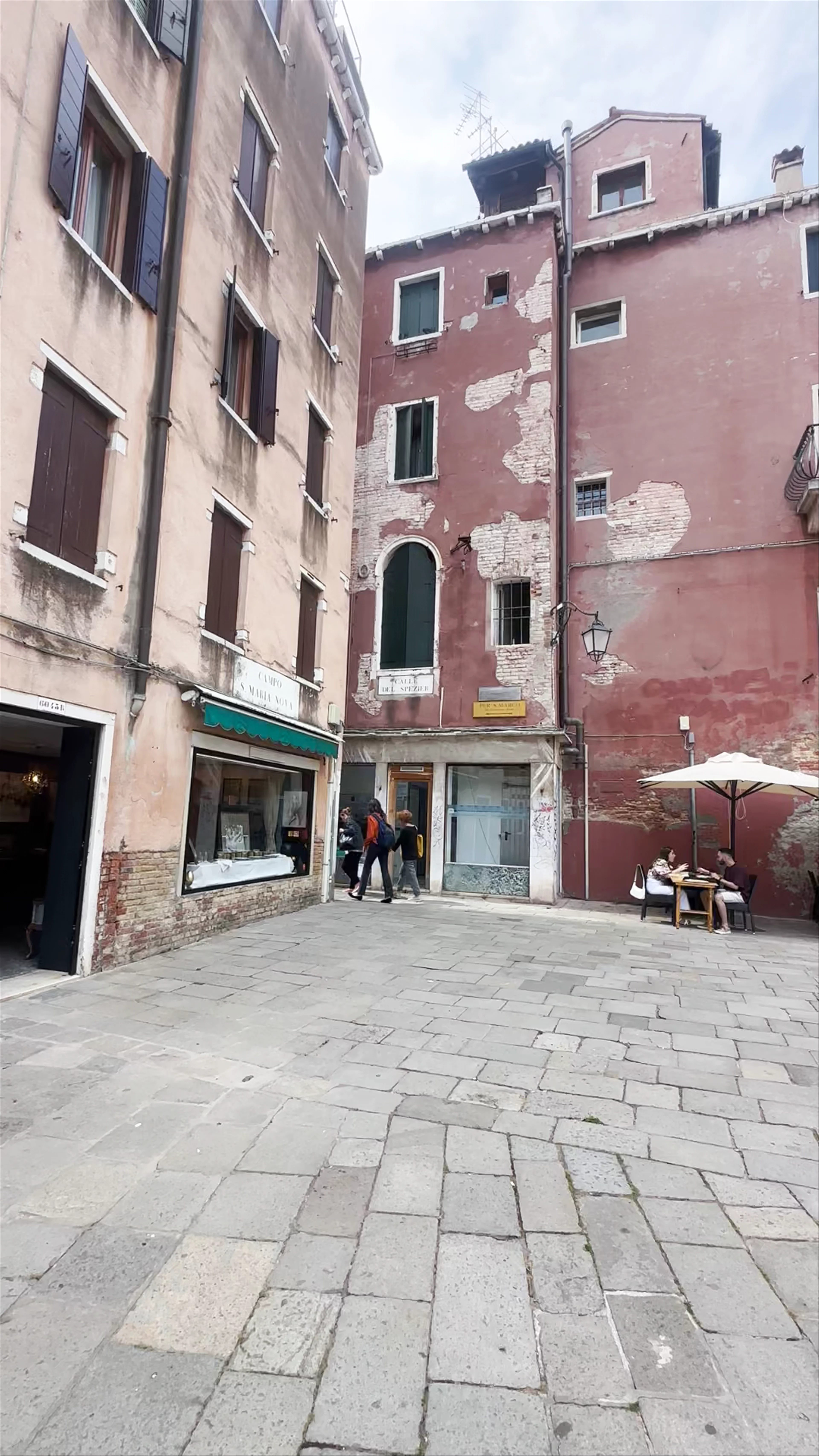 Campo Santa Maria Nova