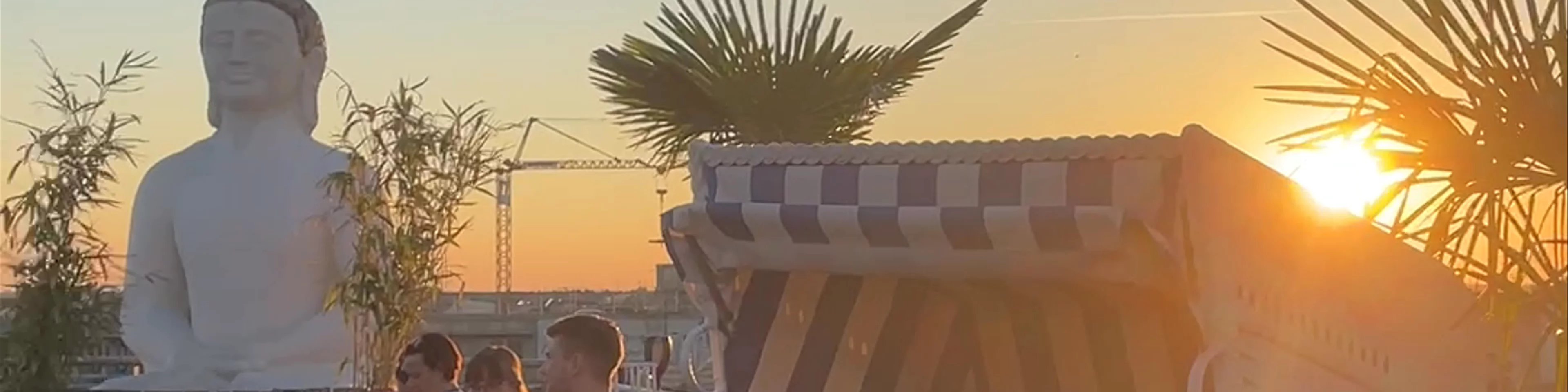 Deck5 - Die Rooftop-Strandbar