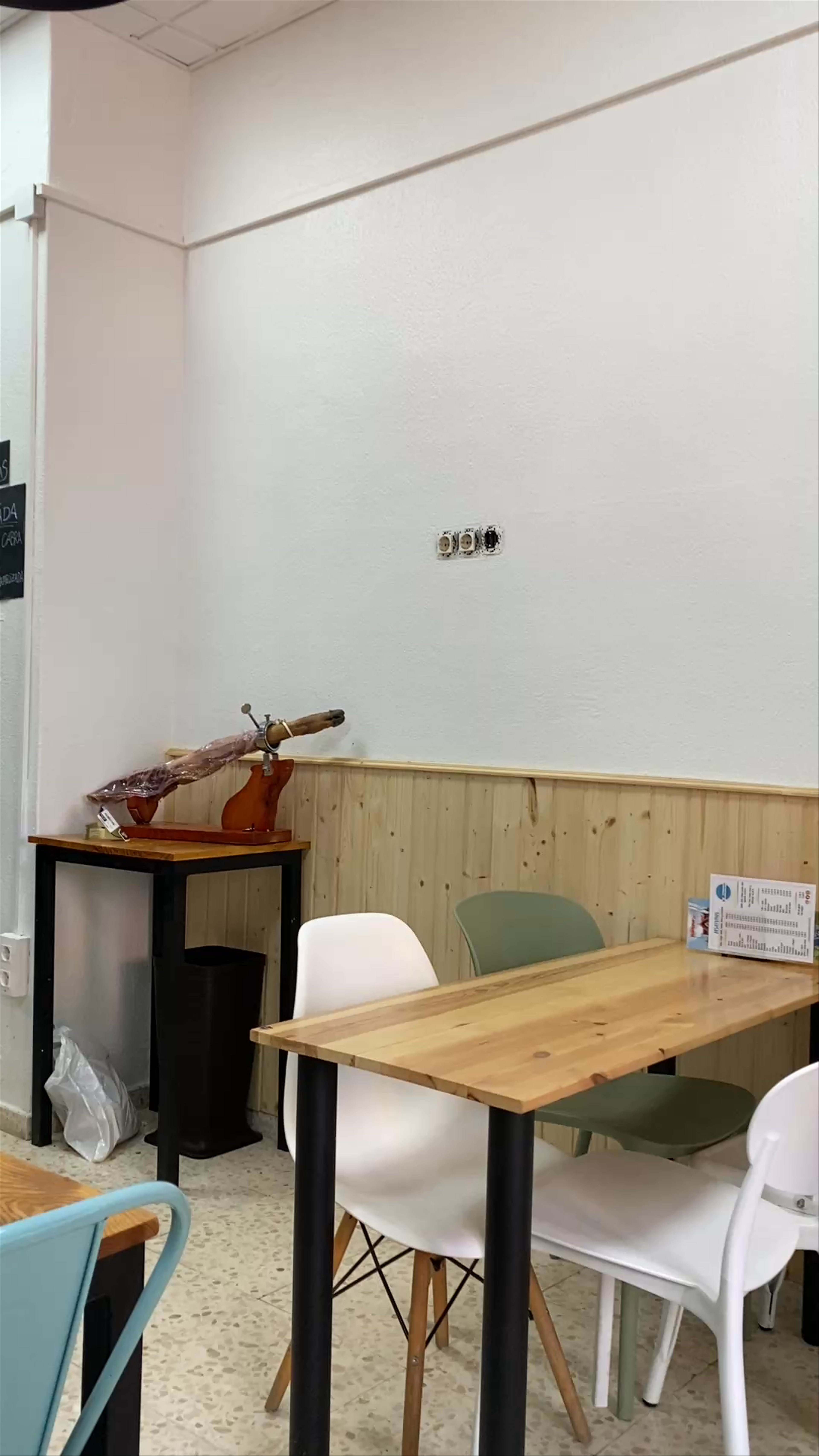 CAFETERÍA La Alburquerqueña