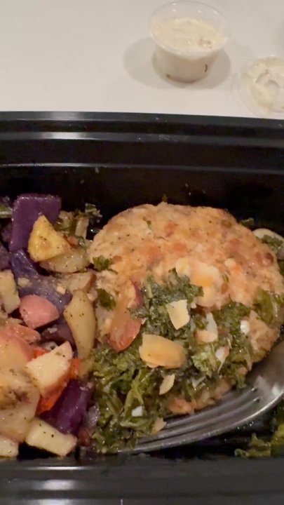 Tree of life culinary - chipotle chicken patty with lemon potatoes - Pop-Up Restaurants Near Me