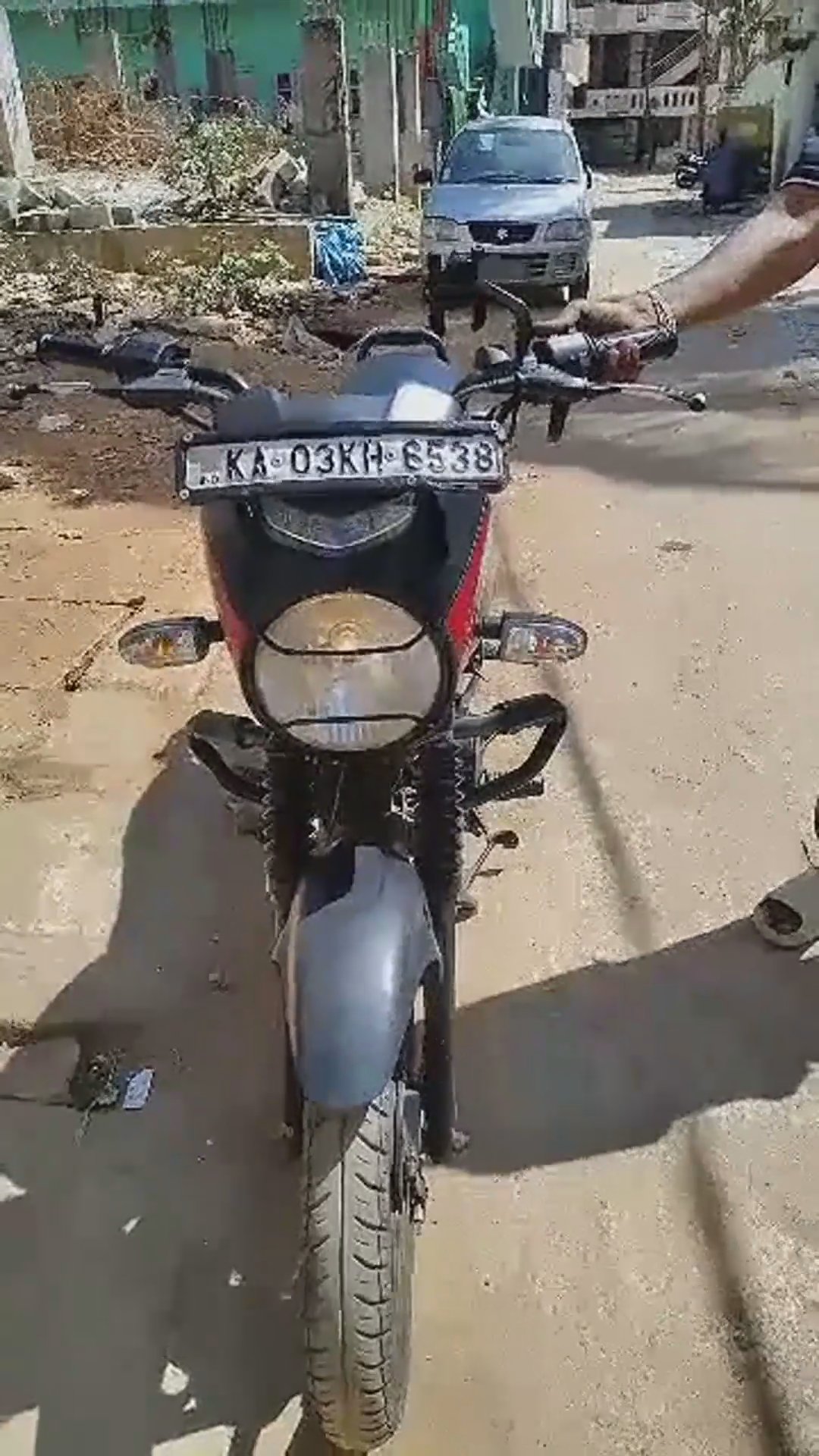 Walk-around video thumbnail